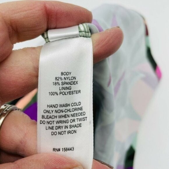 Hula Honey Medium Hyper Tropics Print Tankini Top 1398 - Picture 6 of 6